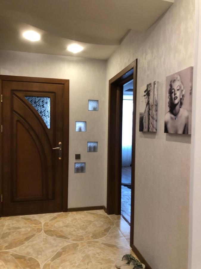 Stylish Apartments In The Heart Of The City! Ташкент Экстерьер фото