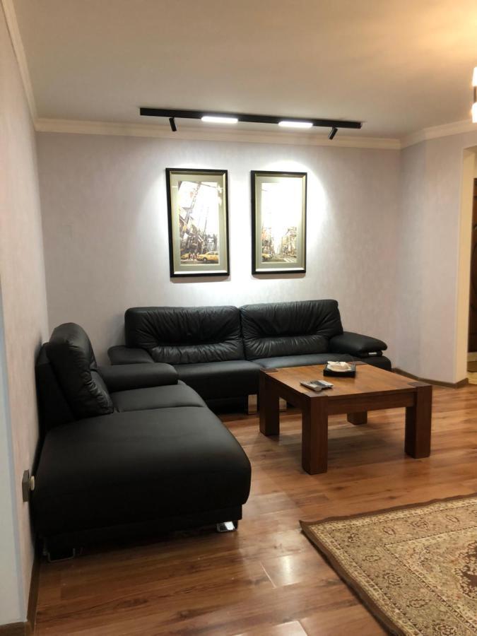 Stylish Apartments In The Heart Of The City! Ташкент Экстерьер фото